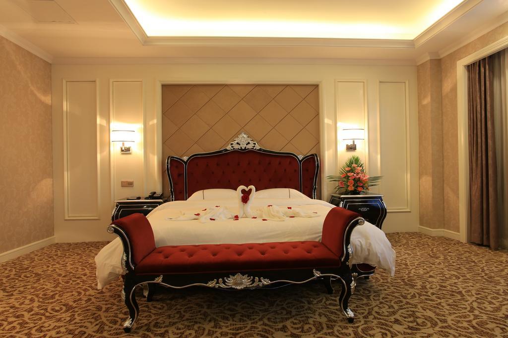 Zhuhai Rongfeng Hotel ภายนอก รูปภาพ