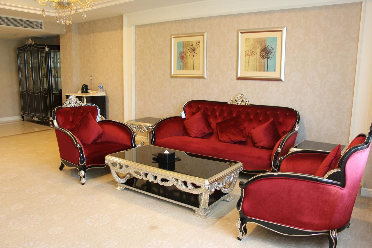 Zhuhai Rongfeng Hotel ภายนอก รูปภาพ